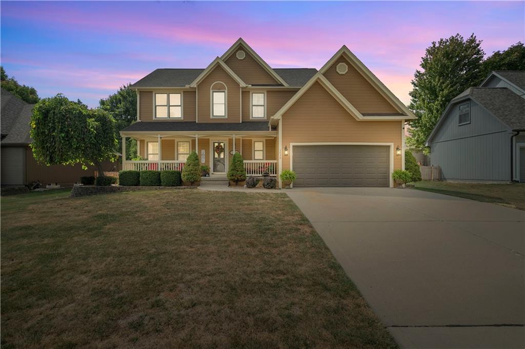 Sycamore Ave, Kansas City, MO 64158