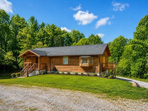 3205 Topper Rd, Hartford, TN, 37753-2229 | Card Image
