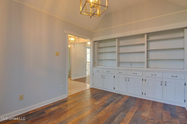 Room | Image 11