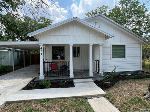 431 Gravel St, Seguin, TX, 78155-5030 | Card Image