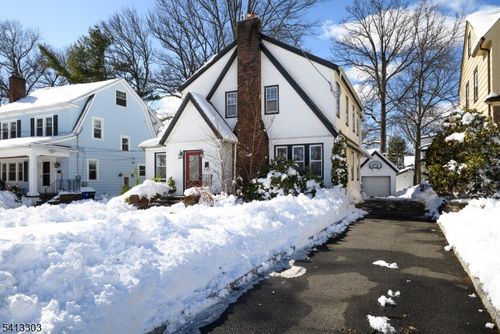 29 S Mountain Rd, Millburn, NJ, 07041-1505 | Card Image