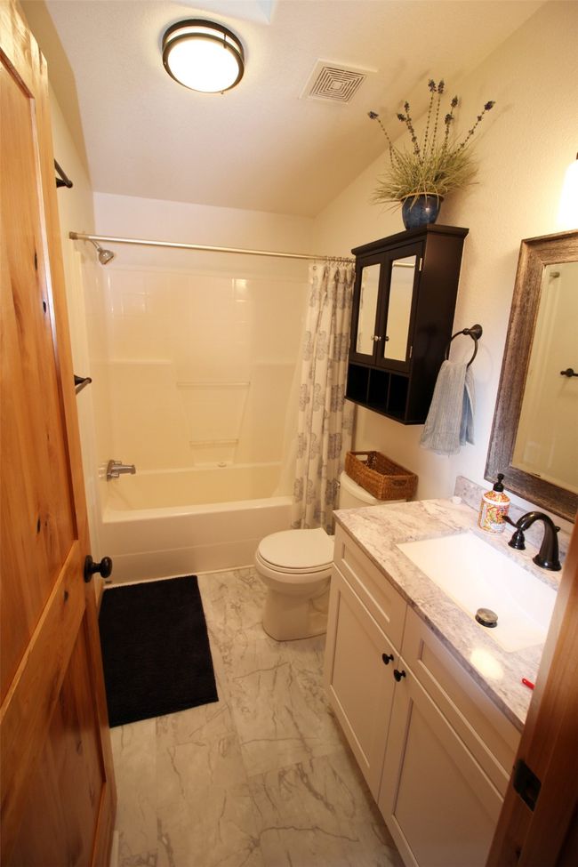 Red House- Residence #2 | Image 51