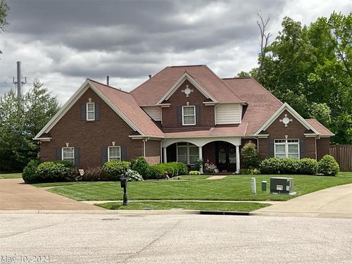 3130 Forest Edge Cv, Owensboro, KY, 42303-4493 | Card Image