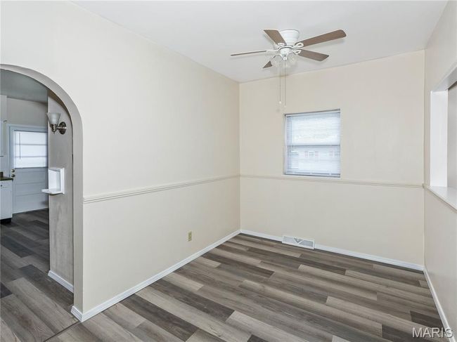 1022 W Main St, House other with 4 bedrooms, 2 bathrooms and 4 parking in Collinsville IL | Image 42