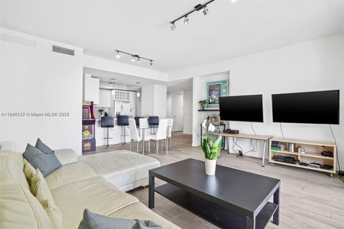 apt-2717-999 Sw 1st Ave, Miami, FL, 33130-3491 | Card Image