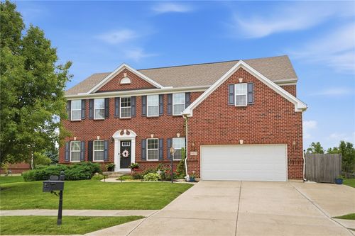 9415 Oak Brook Dr, Dayton, OH, 45458-3021 | Card Image