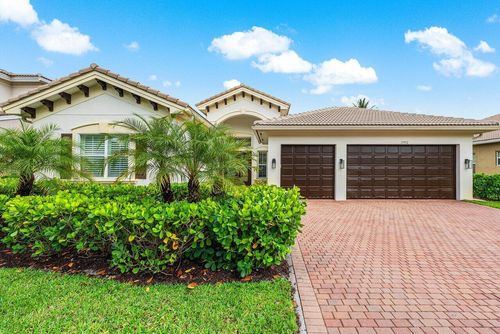 11952 Fox Hill Cir, Boynton Beach, FL, 33473-7848 | Card Image