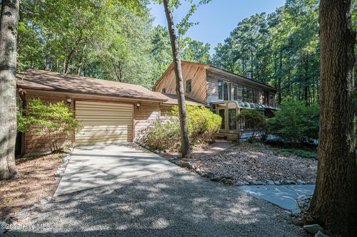 3 Dogwood Ct, Greenville, NC, 27858-8414 | Card Image