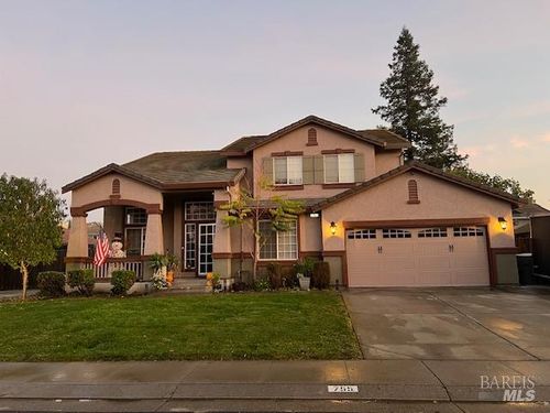 755 Wiegand Way, Dixon, CA, 95620 | Card Image