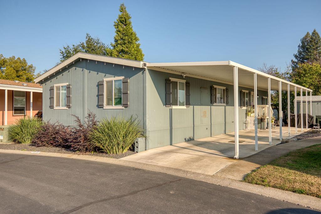 Manufactured In Park in Sacramento 4