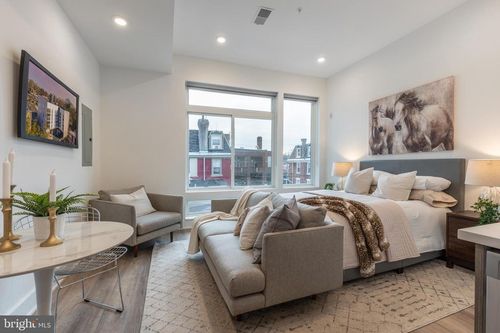 202-5545 Pulaski Ave, PHILADELPHIA, PA, 19144-3811 | Card Image