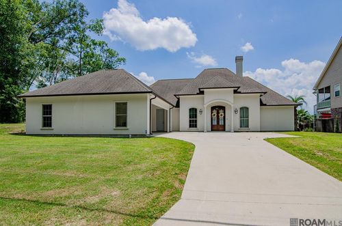 13115 Diversion Canal Rd, Saint Amant, LA, 70774-5253 | Card Image
