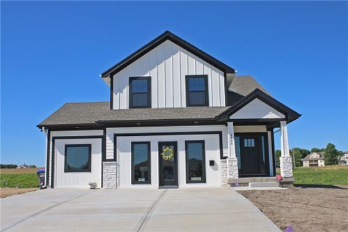 1400 N 157th Lane, Basehor, KS, 66007 | Card Image