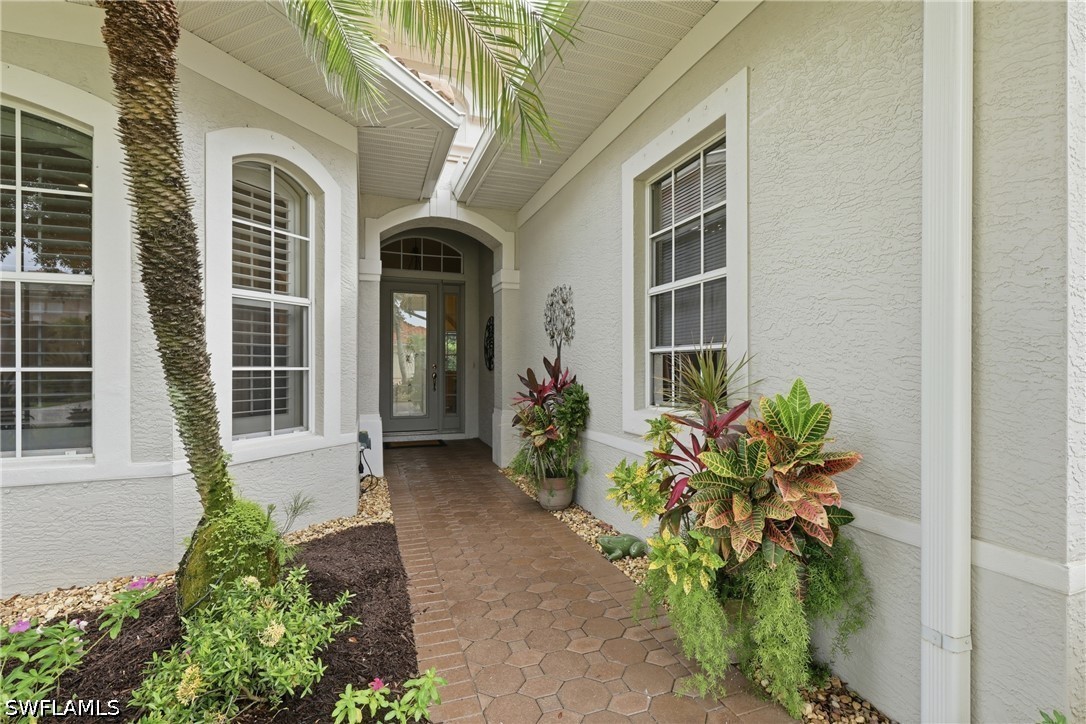 Residential in Naples 5