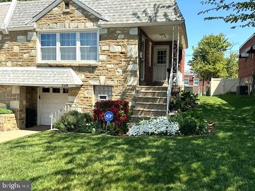 2219 Napfle St, PHILADELPHIA, PA, 19152-3711 | Card Image