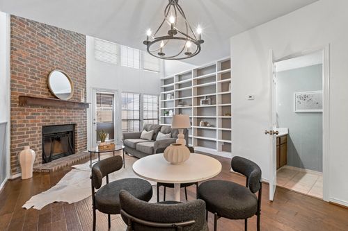 1105-9910 Royal Ln, Dallas, TX, 75231-1823 | Card Image