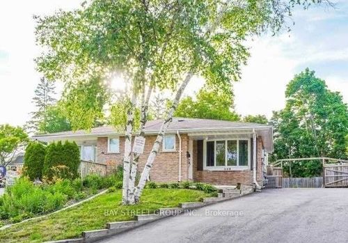 1108 Valley Crt, Oshawa, ON, L1J3M5 | Card Image