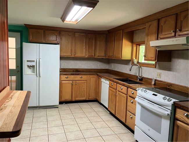 113 Filer Lane, House other with 4 bedrooms, 2 bathrooms and null parking in Clay Twp PA | Image 6