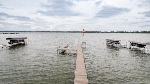 2894 Waubesa Ave, Madison, WI, 53711-5963 | Card Image