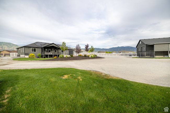 View of yard featuring a mountain view | Image 76