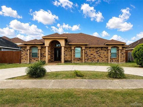 7396 Highland Pine St, Brownsville, TX, 78526-3038 | Card Image