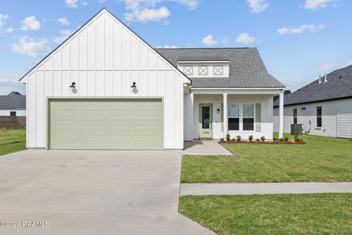 104 Travellers Palm Way, Youngsville, LA, 70592-5299 | Card Image