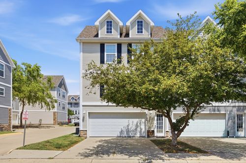 3124 Sw Arlan Ln, Ankeny, IA, 50023-6826 | Card Image