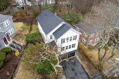 67-65 Westchester Rd, Newton, MA, 02458-2519 | Card Image