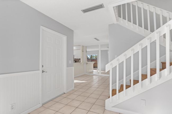 APT-23B - 1458 N Lawnwood Cir, Condo with 2 bedrooms, 3 bathrooms and null parking in Fort Pierce FL | Image 14