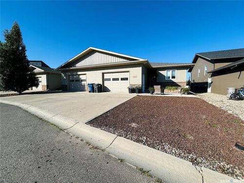 115A Dorchester Pl, Moosomin, SK, S0G3N0 | Card Image