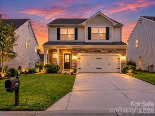 729 Centennial St, Gastonia, NC, 28056-6920 | Card Image