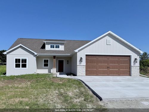 N1737 Red Cardinal Drive, Greenville, WI, 54942 | Card Image