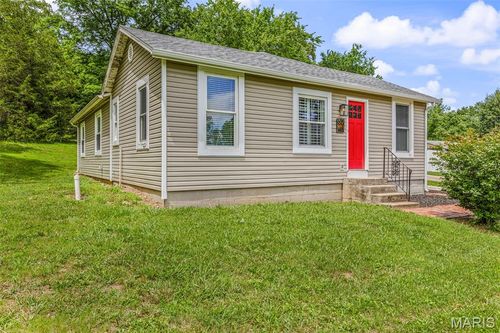 501 W Wayne St, Ironton, MO, 63650-1334 | Card Image