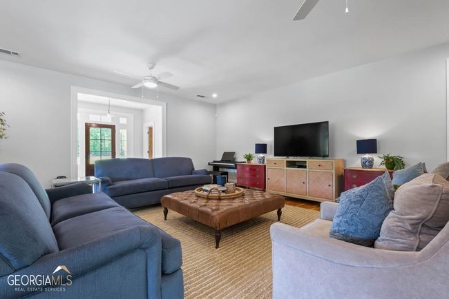 135 Long Branch Dr, House other with 8 bedrooms, 8 bathrooms and 2 parking in Locust Grove GA | Image 8