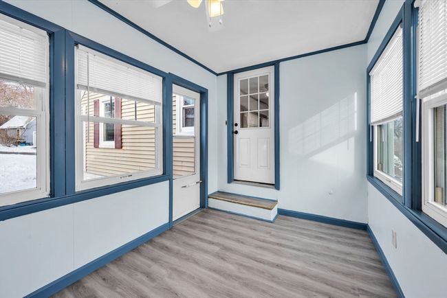 117 Vale St, House other with 3 bedrooms, 2 bathrooms and 4 parking in Worcester MA | Image 30