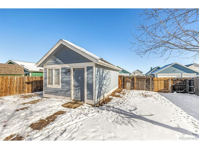 2728 Renshaw St, House other with 3 bedrooms, 2 bathrooms and null parking in Strasburg CO | Image 34