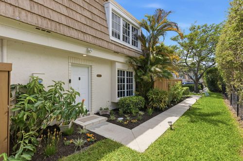 11588 Winchester Drive, Palm Beach Gardens, FL, 33410 | Card Image