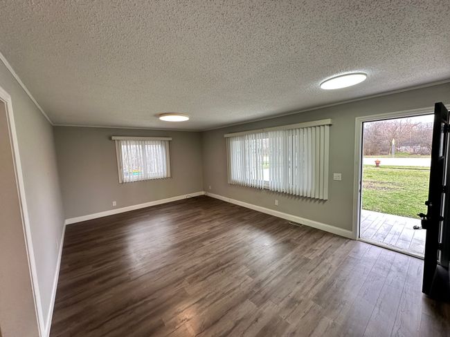 24739 Middlebelt Rd, House other with 3 bedrooms, 3 bathrooms and null parking in Farmington Hills MI | Image 9