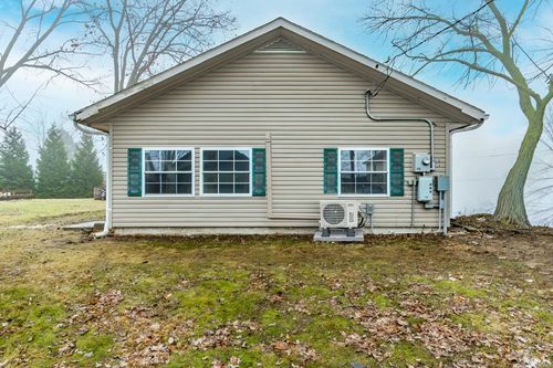 6545 S 070 E, Wolcottville, IN, 46795-9573 | Card Image