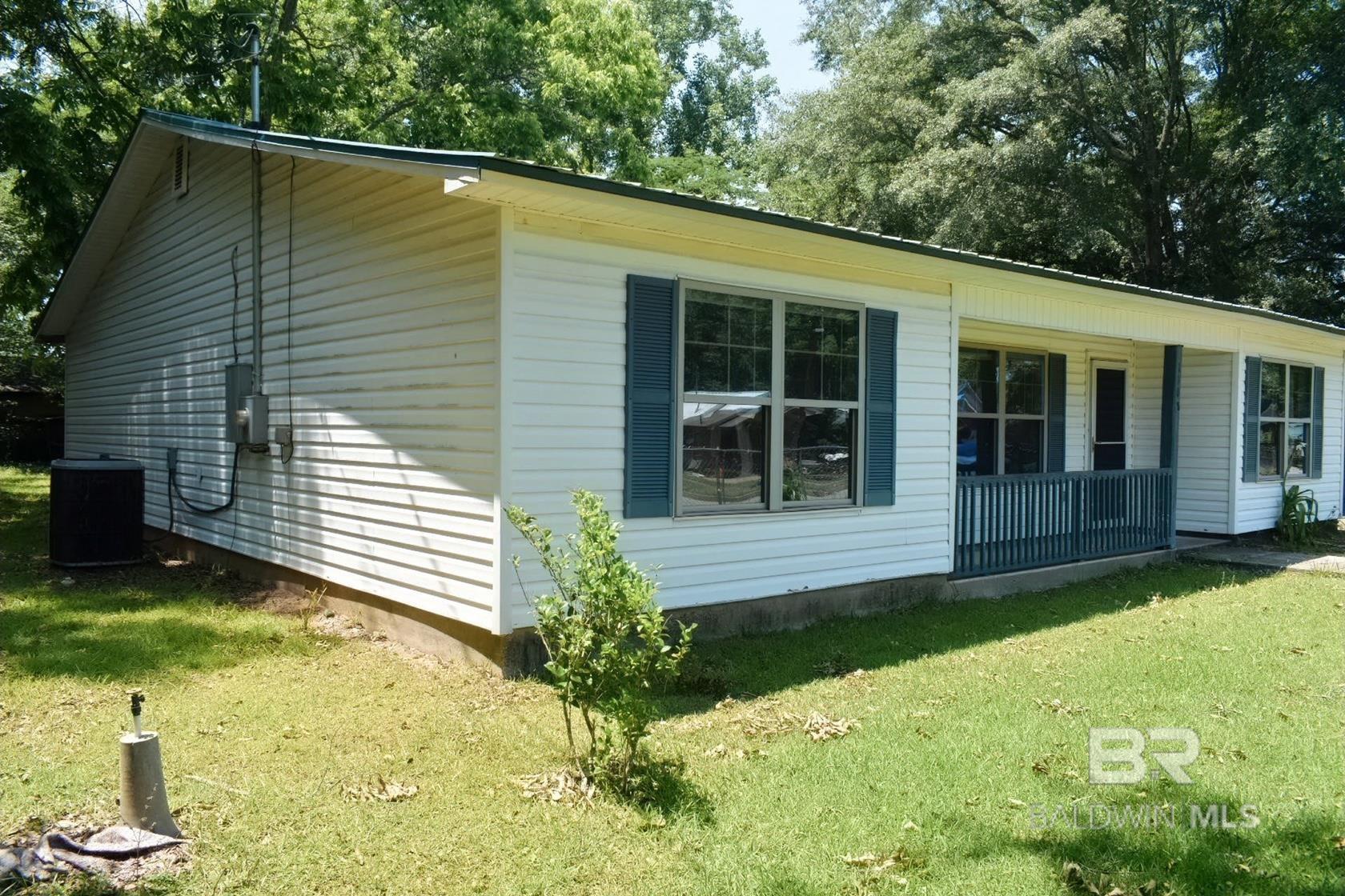 Pecan St, Bay Minette, AL 36507