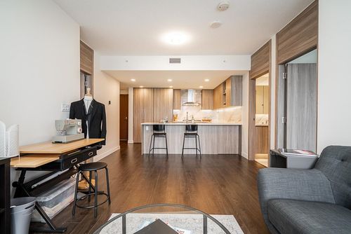 903-9887 Whalley Blvd, Surrey, BC, V3T0P4 | Card Image