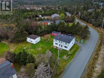 7-7A Hudson's Lane, Home with 5 bedrooms, 2 bathrooms and null parking in Pouch Cove NL | Image 3