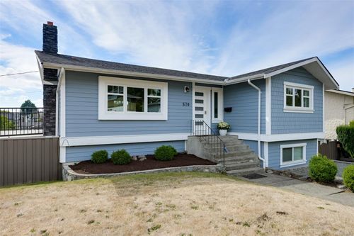 670 Polyanthus Cres, Victoria, BC, V8Z2J4 | Card Image
