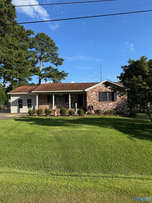 2689 Hillcrest Dr, Southside, AL, 35907-0111 | Card Image