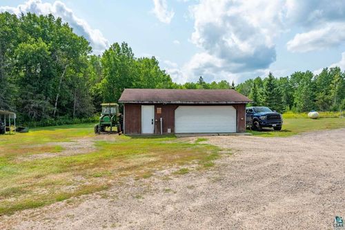 3201 Wilderness Dr, Makinen, MN, 55763-8104 | Card Image