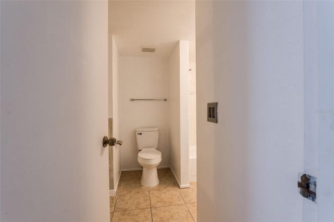 APT-213 - 4411 Shady Terrace Ln, Condo with 2 bedrooms, 2 bathrooms and null parking in TAMPA FL | Image 27