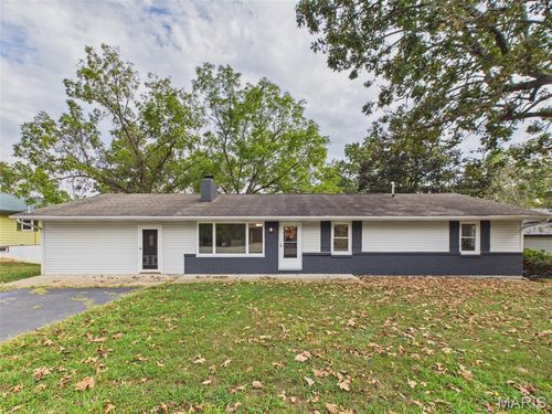 608 Sunset Dr, Waynesville, MO, 65583-2320 | Card Image