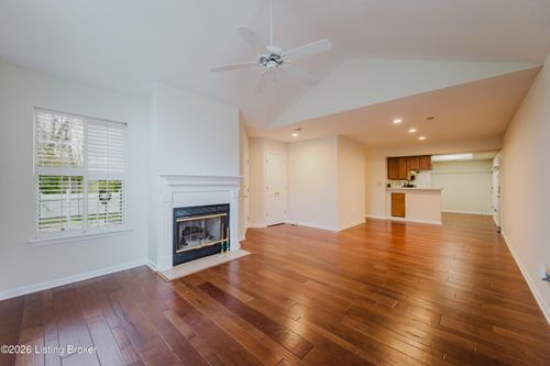 10305 Parkstone Dr, Louisville, KY, 40241-3107 | Card Image