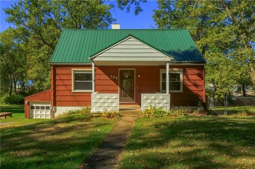 106 Maple Dr, Valencia, PA, 16059-2410 | Card Image