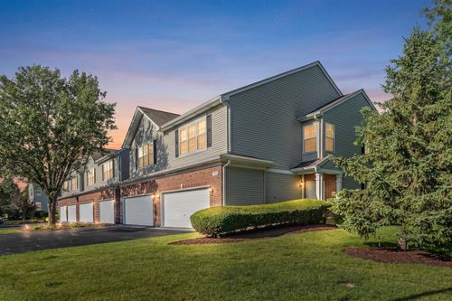 158 N Palmer Dr, Bolingbrook, IL, 60490-6589 | Card Image